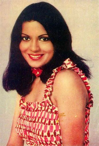Zeenat Aman Hot Bikini Image Gallery Images Photos Pics Cinemagigs