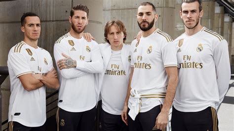 Real Lança Novo Uniforme Com Bale Cotado Para Sair Entre Os Modelos Uol Esporte