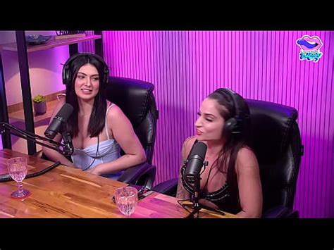 Ela Gemeu Para As Duas Gostosas Xvideos