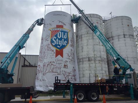 Old Style Returns To The Worlds Largest Six Pack At City Brewery In