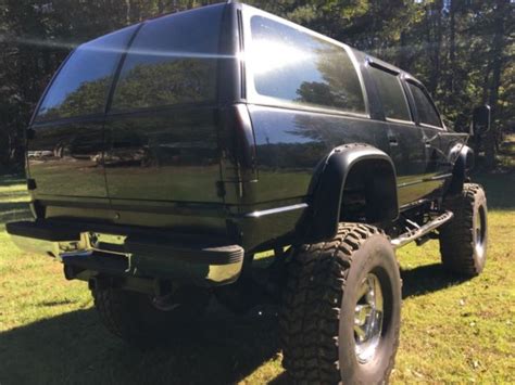 1994 Chevy Suburban 2500 4x4 Diesel Lift Monster Custom Clean Classic