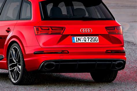 Future SUV Renderings 2016 Audi RS Q7 14