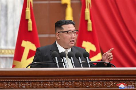 Kim Jong Un Urge Al Ej Rcito De Corea Del Norte A Adelantar