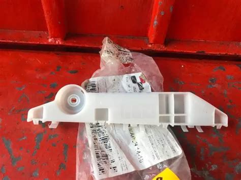 Guia De Fascia Trasera Izq Nissan March 42328 2014 2020