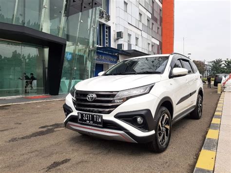 Focus Motor Group Toyota Rush S TRD Sportivo 2020 Putih