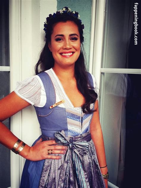 Christine Henning Nude OnlyFans Leaks Fappening FappeningBook