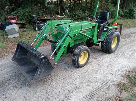 John Deere 7070a Series Loader To Skid Steer Quick Hitch Uphill Mfg