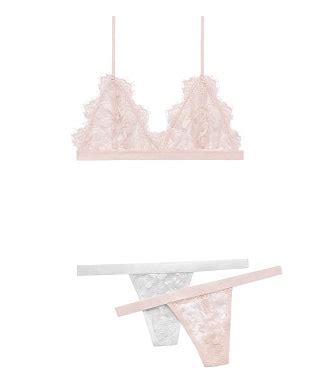 15 parures de lingerie romantique pour un été très léger Vogue France