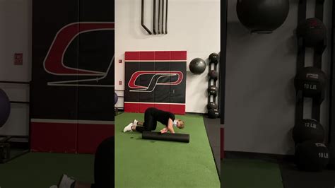 Quadruped Thoracic Rotation With Foam Roller Assist Youtube