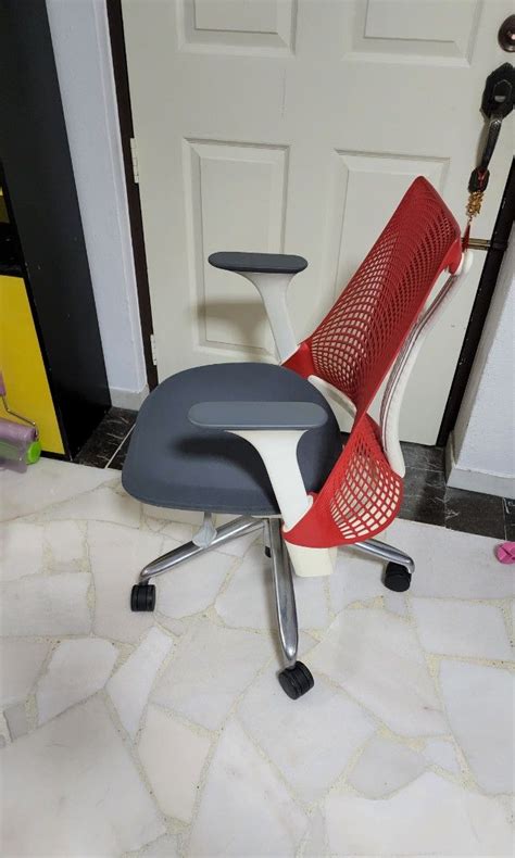 Herman Miller Sayl Ergonomic Office Chair Furniture And Home Living