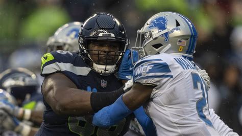 Panthers Land Veteran Offensive Lineman Gabe Jackson To Bolster