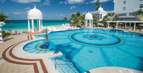 Hotel Riu Palace Las Americas | Beach Hotels & Resorts