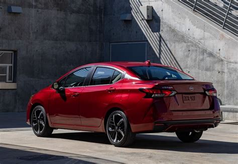 Novo Nissan Versa 2024 Sedan Tem Visual Atualizado E Chega Ao Brasil