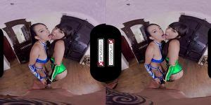 VR Cosplay X Threesome With Jade And Kitana VR Porn Tnaflix