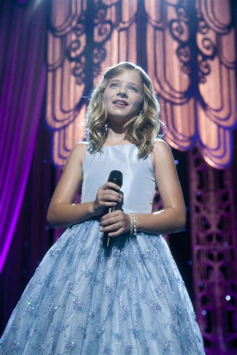 Jackie Evancho pictures from 2012 - www.jackie-evancho.dk