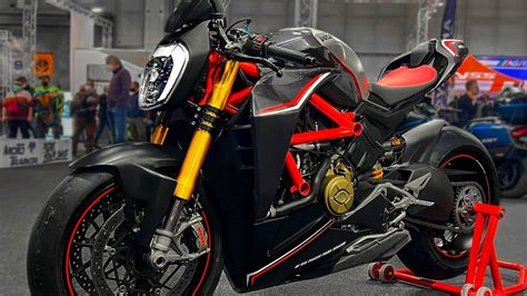 Ducati Panigale V4 Custom V4 With A Diavel Face Must See Youtube