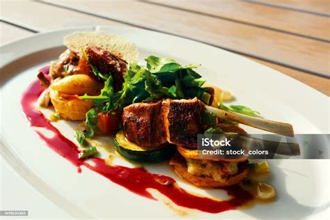 Fancy Meat Dish Stock Photo - Download Image Now - Steak, Appetizer ...