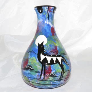 Teardrop Vase With Coyote On Blue Mana Pottery