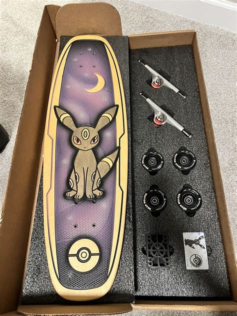 Umbreon Skateboard Pokemon Center X Bear Walker Limited Edition Nib