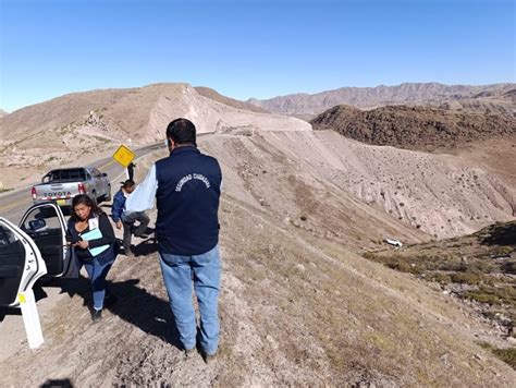 Veh Culo Se Despista Cae A Un Barranco Y Conductor Resulta Ileso