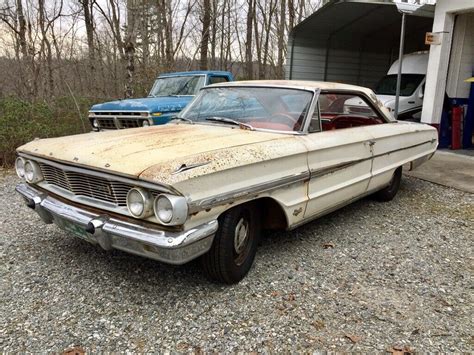 P-Code V8: 1964 Ford Galaxie 500 XL Fastback | Barn Finds