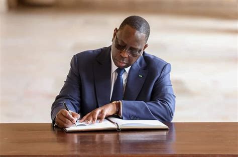 Exclusif Macky Sall annule sa participation à 19 rencontres pour se