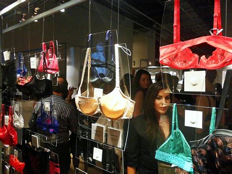 Fashion Studio Magazine LINGERIE FRANÇAISE PRESS PREVIEW