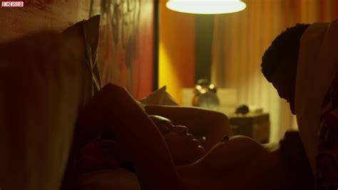 Pearl Thusi Nude Pics Page 1