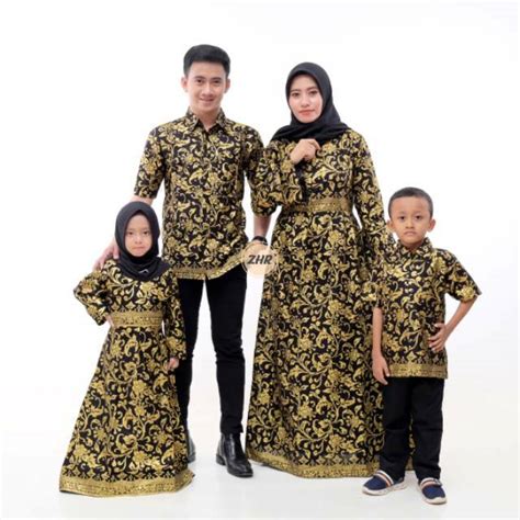 Setelan Model Baju Gamis Batik Couple Keluarga Sarimbit Motif Emas