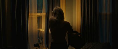 Nude Video Celebs Lili Reinhart Sexy Chemical Hearts 2020