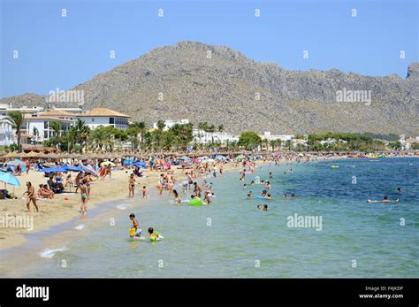 Pollenca Beach, Pollensa beach, Puerto Pollenca, Majorca, Mallorca ...