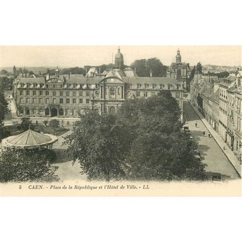 carte postale ancienne 14 CAEN Top Promotion Place République et Hôtel