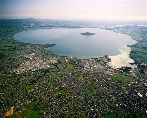 Lake Rotorua – Volcanoes – Te Ara Encyclopedia of New Zealand