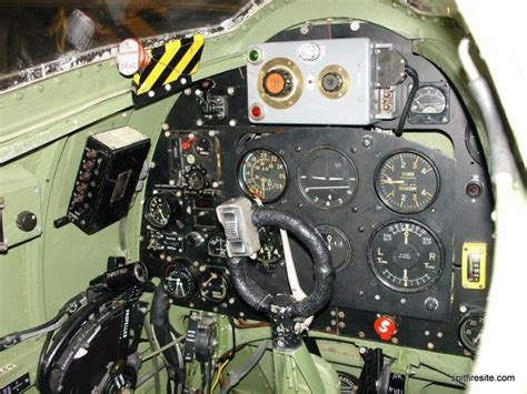 Mk Xix Spitfire Cockpit The Spitfires Wwii Fighters