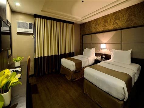 Hotel Del Rio in Iloilo - Room Deals, Photos & Reviews