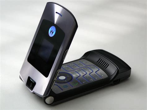 Motorola Razr, Lenovo vuole rilanciare il flip phone di Motorola