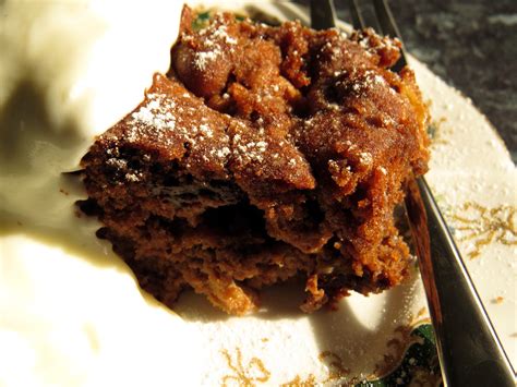 Feijoa & Dark Chocolate Cake | Rediscover