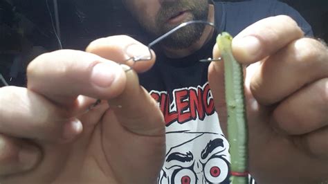 How To Set Up A Weedless Fishing Hook Set Up Youtube