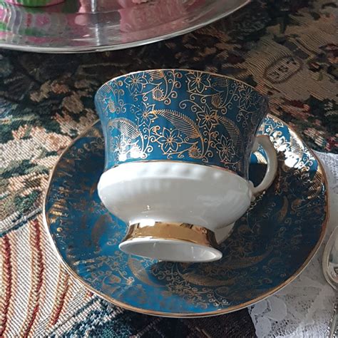 Vintage SOVEREIGN Elizabethan Bone China Tea Cup Saucer Blue With