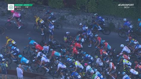 Video Remco Evenepoel Crashes At The Start Of Il Lombardia