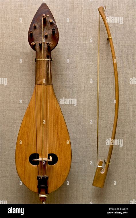 Gadulka, instrument from Bulgaria Stock Photo - Alamy