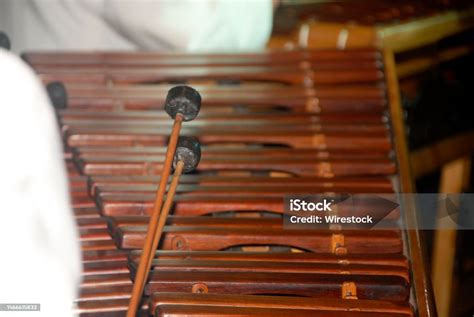 Primer Plano De Un Teclado De Marimba U Hormigo Guatemala Instrumento