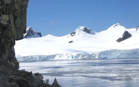 Exploring the Best Places to Visit in Antarctica - F N T