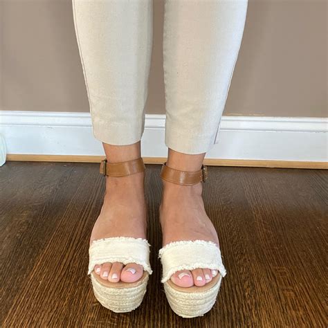 Payless Low Wedges