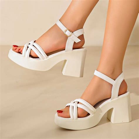 AOOCHASLIY Independence Day Shoes Summer Solid Color One Line Strappy