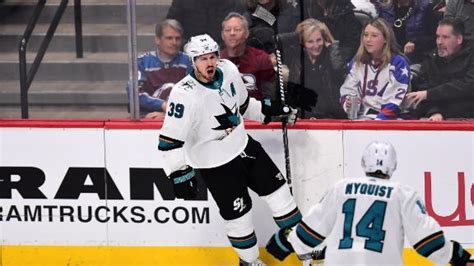 Couture Scores 3 Goals Sharks Beat Avs 4 2 In Game 3 Abc7 San Francisco