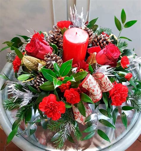 Arreglos navideños con velas rojas - Dale Detalles