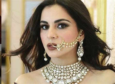 Kundali Bhagya Preeta Aka Shraddha Arya Bold Photo In Lehenga Dress 7 Photos Viral Bud