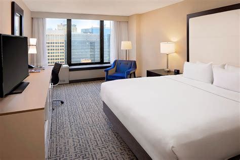 DoubleTree by Hilton Chicago - Magnificent Mile Chicago, Illinois, US ...