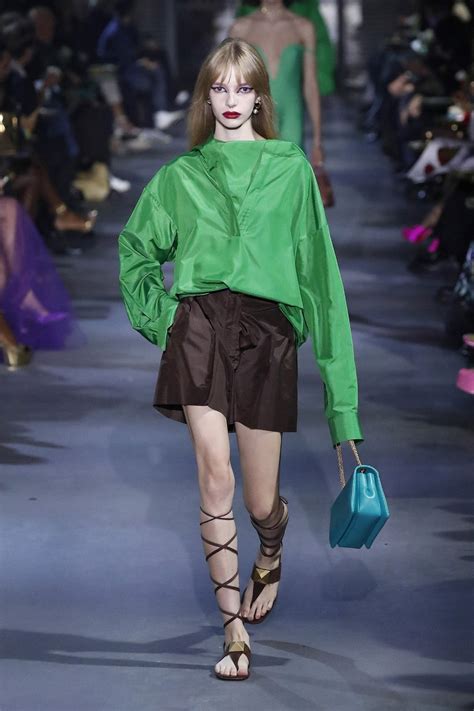 Valentino Fashion Collection Ready To Wear Spring Summer 2022 Paris